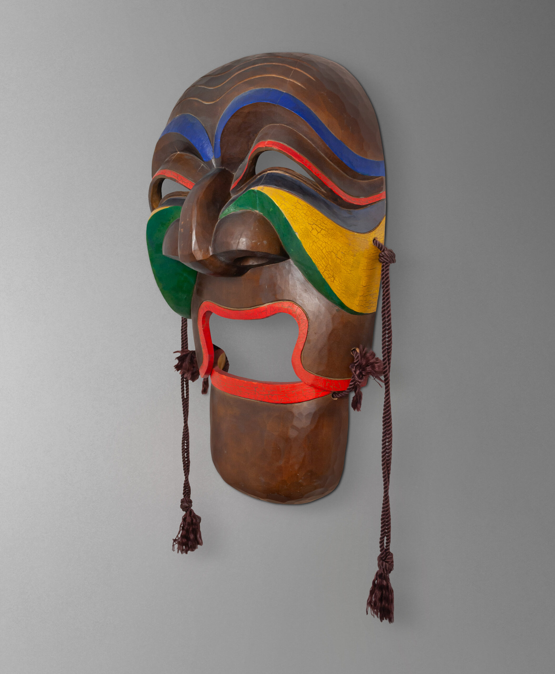 45 view of yangbang mask from south korea