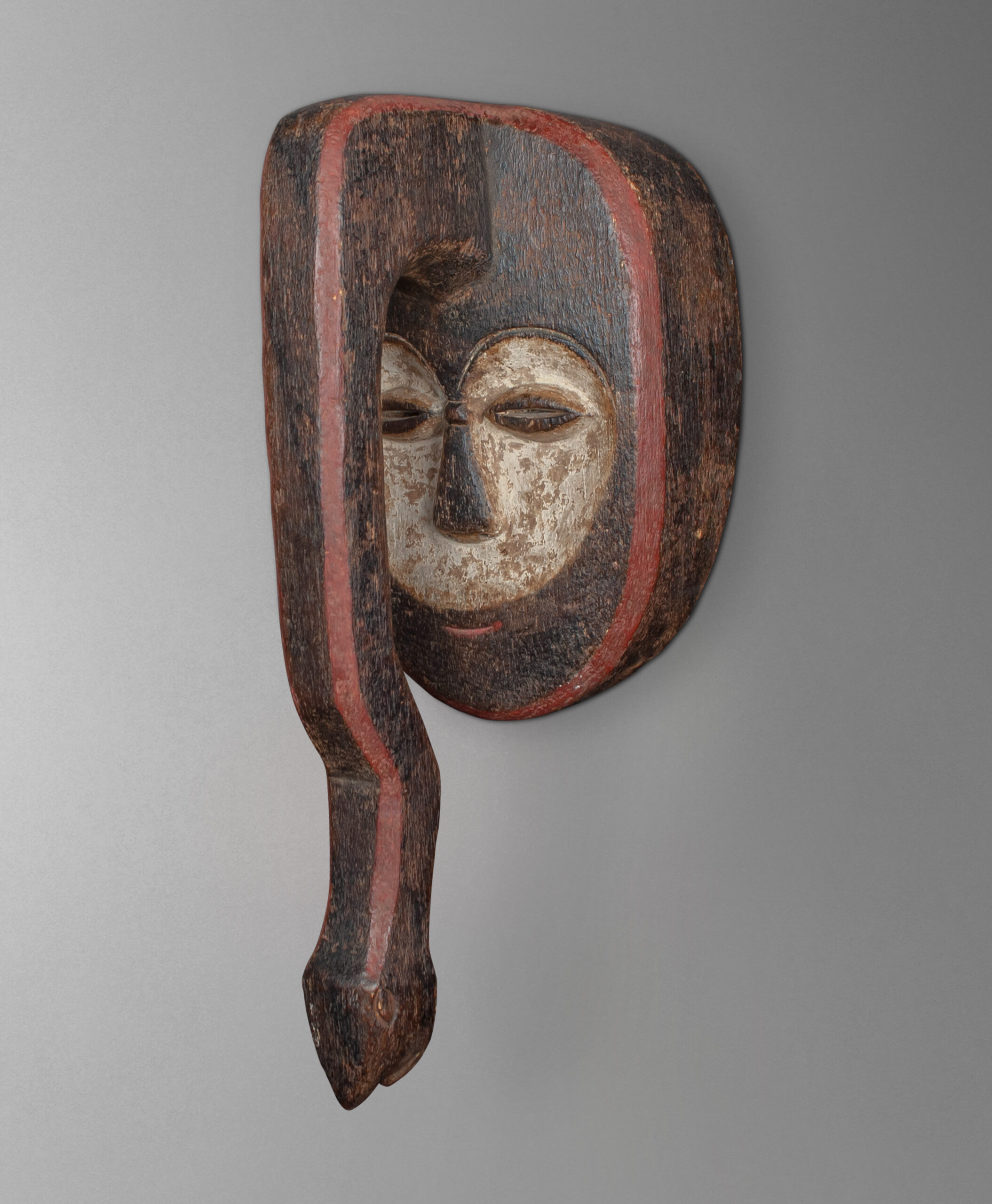 45 view of pibibuze mask from gabon