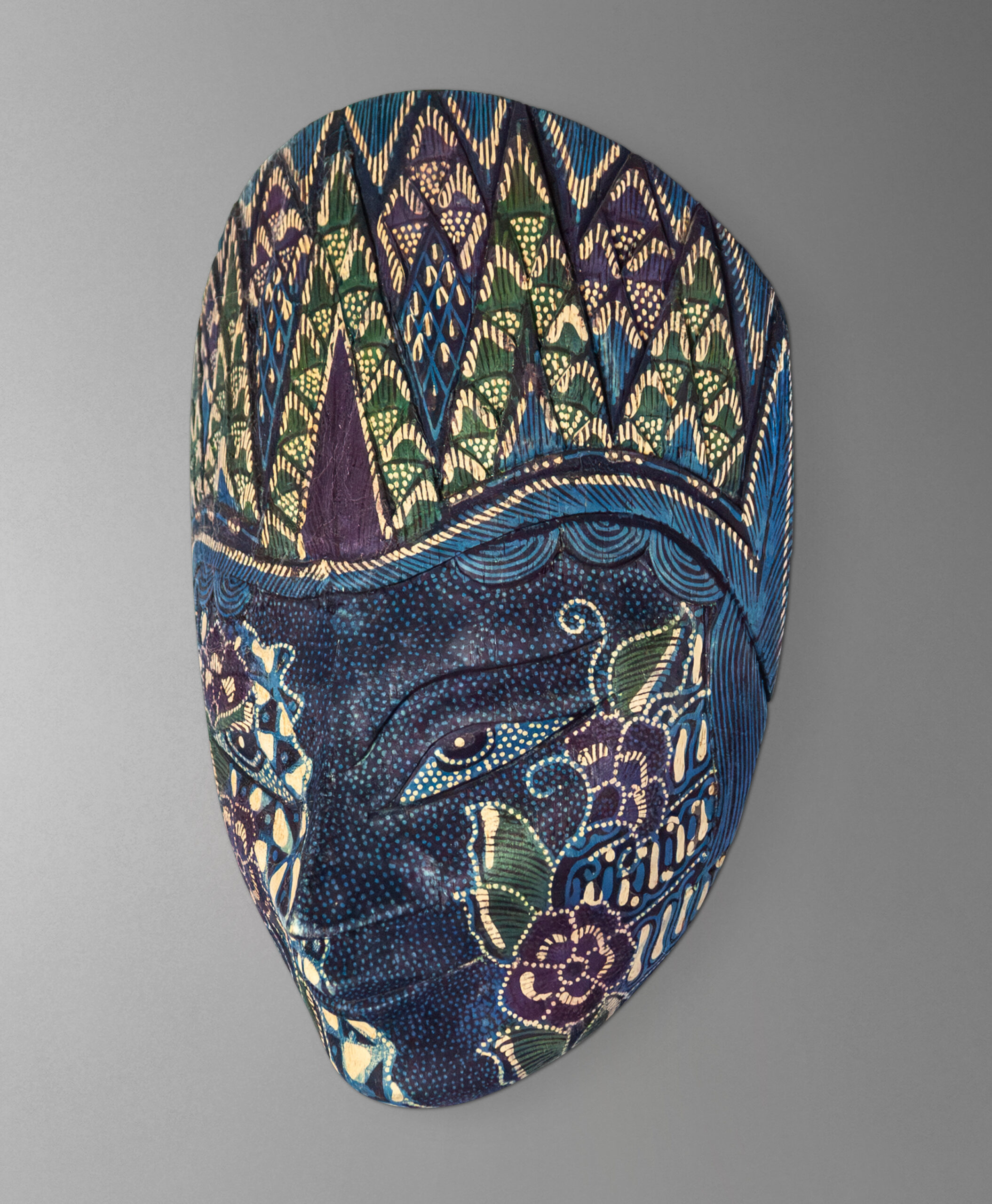 S1035 Batik mask - Indonesia - Image 2