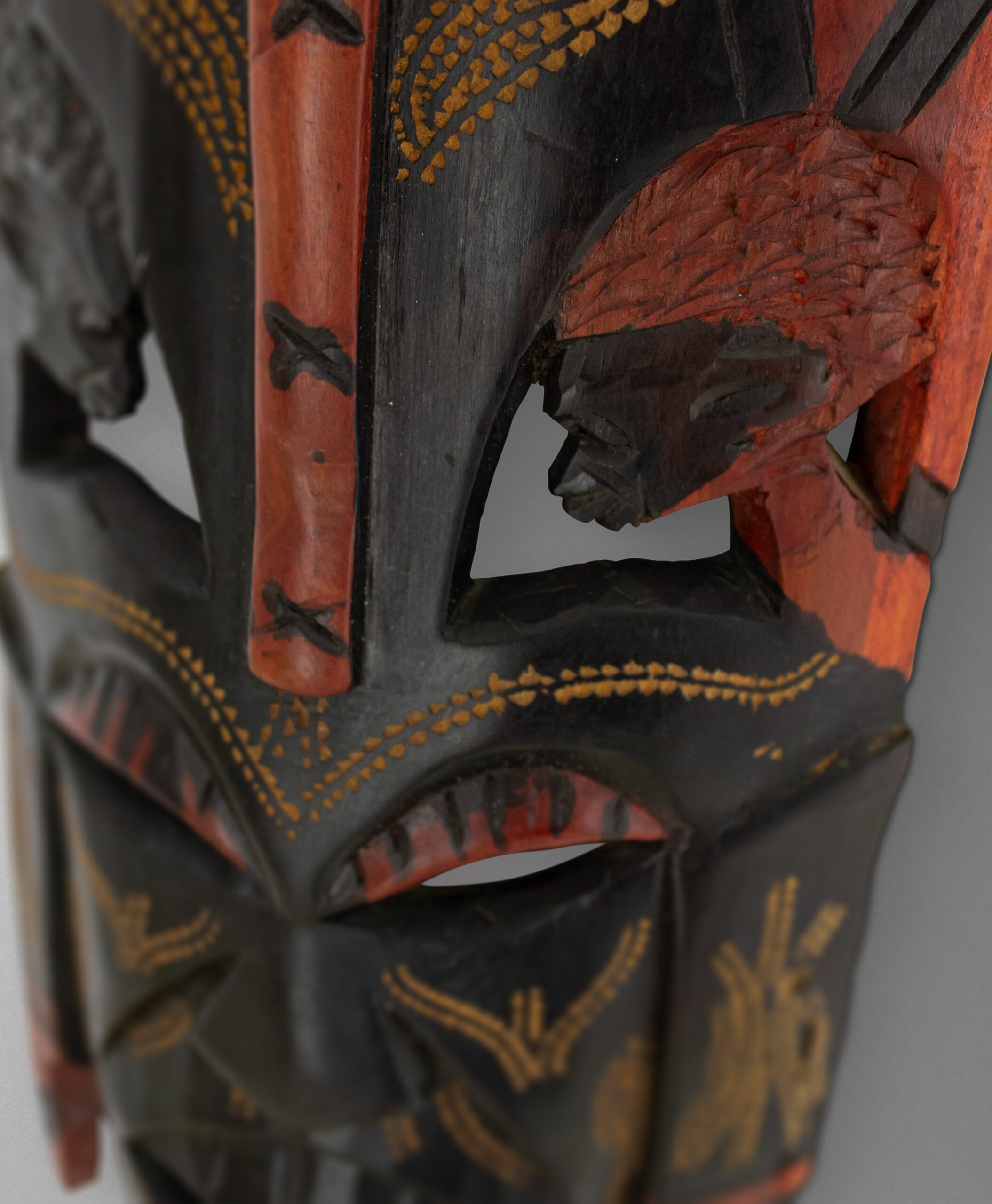 S1323 Masai mask - Kenya - Image 3