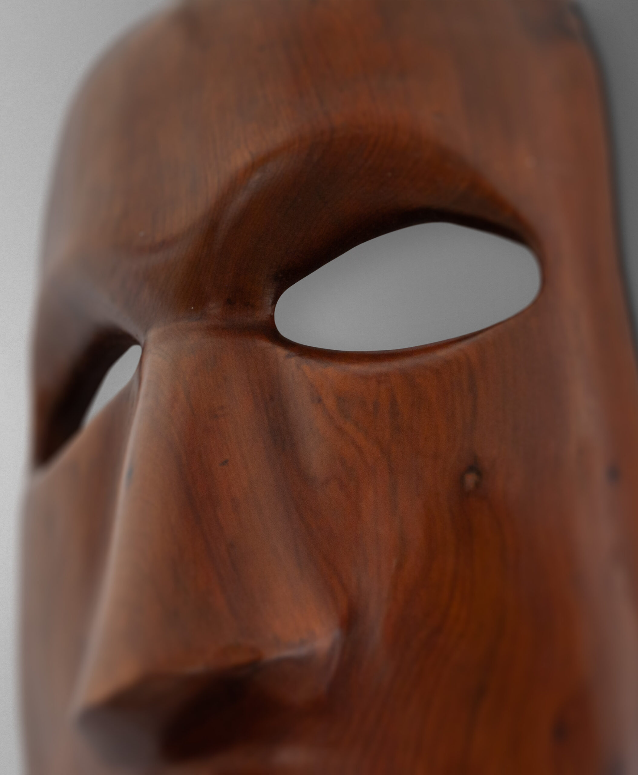 S1369 Handcrafted mask - Morocco - Image 3
