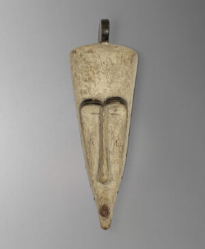 S1551 Fang mask - Gabon