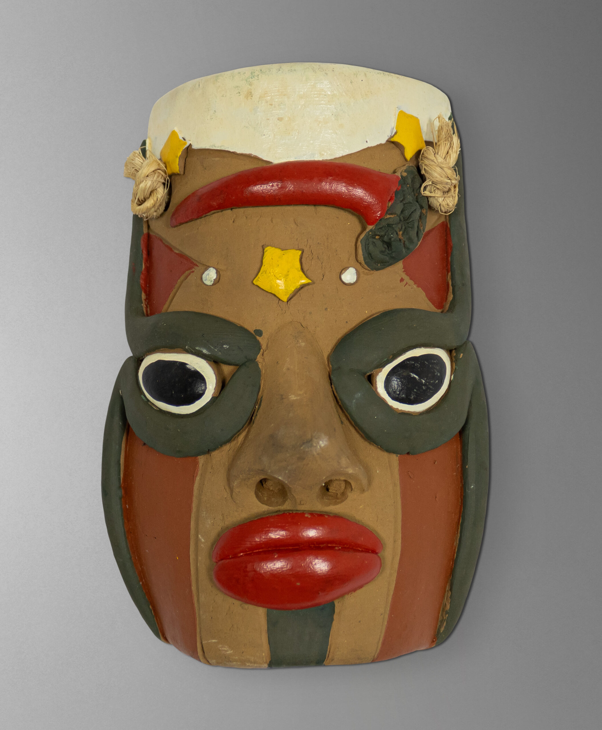 S1221 Artesanal mask - Mozambique